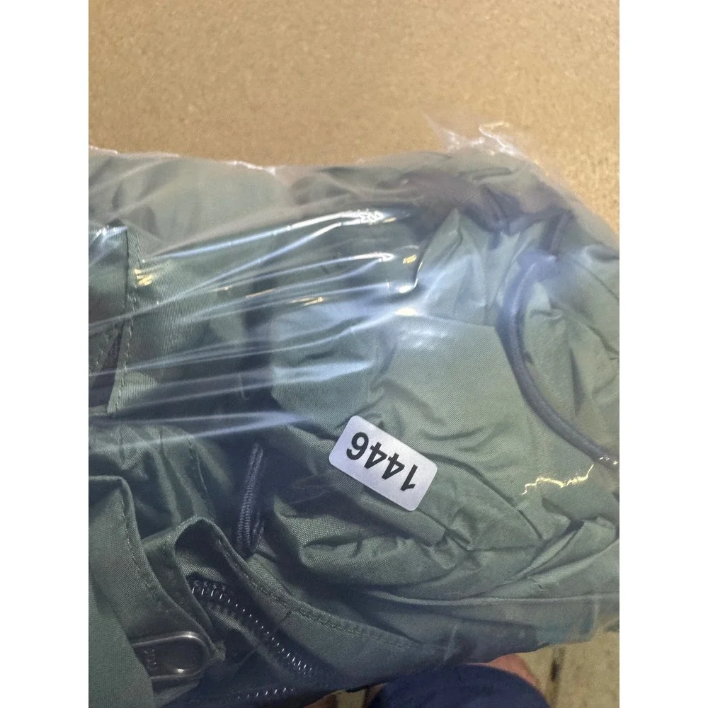 The North‎ Face Gore Tex Men's Medium Olive Green Hooded Rain Jacket